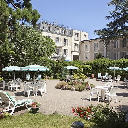 Logis Hotel Royal Saint-Mart 호와야 외부 사진