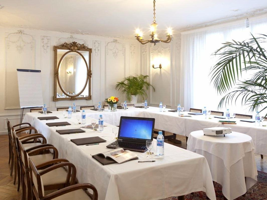 Logis Hotel Royal Saint-Mart 호와야 외부 사진