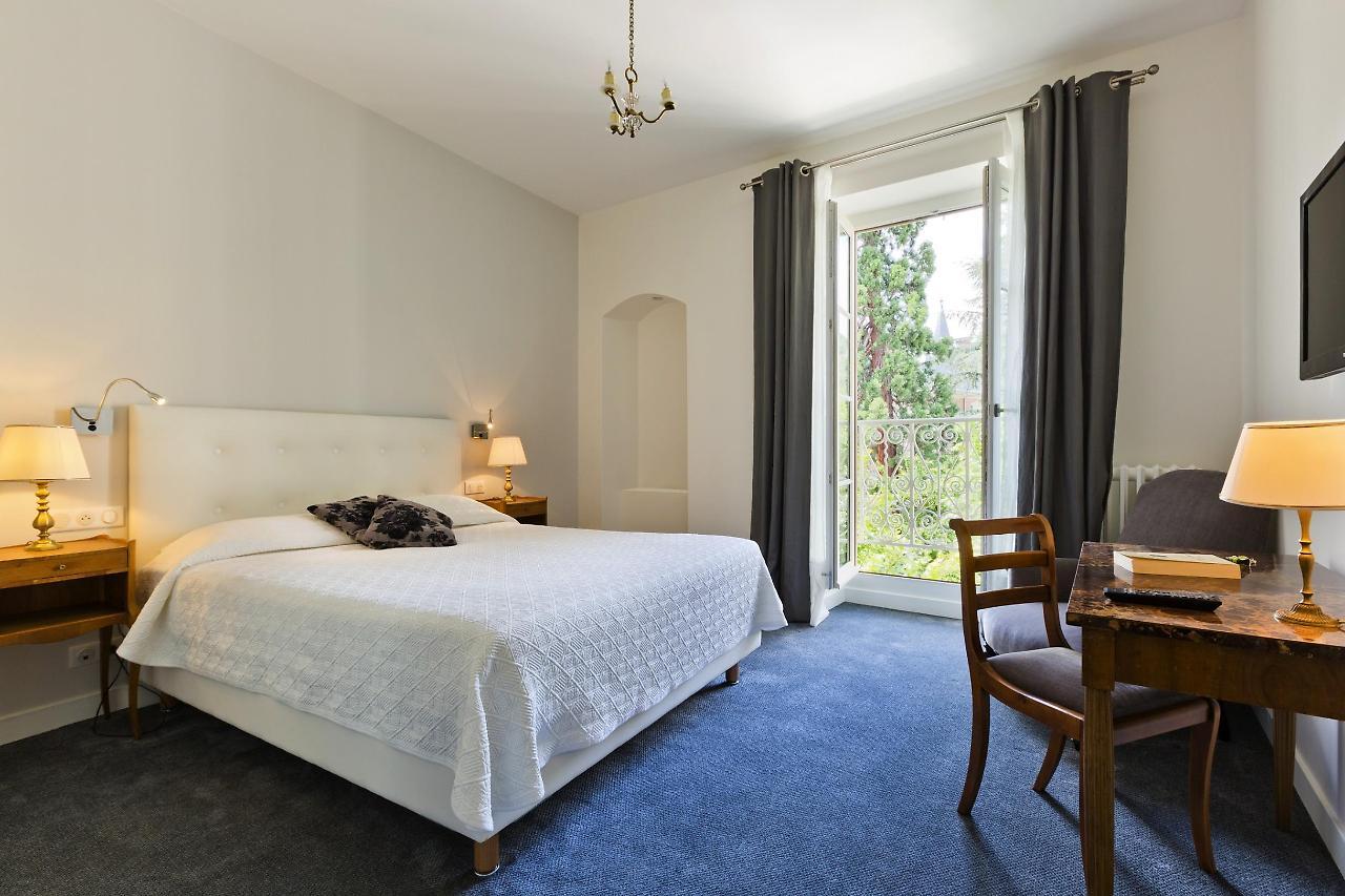 Logis Hotel Royal Saint-Mart 호와야 외부 사진