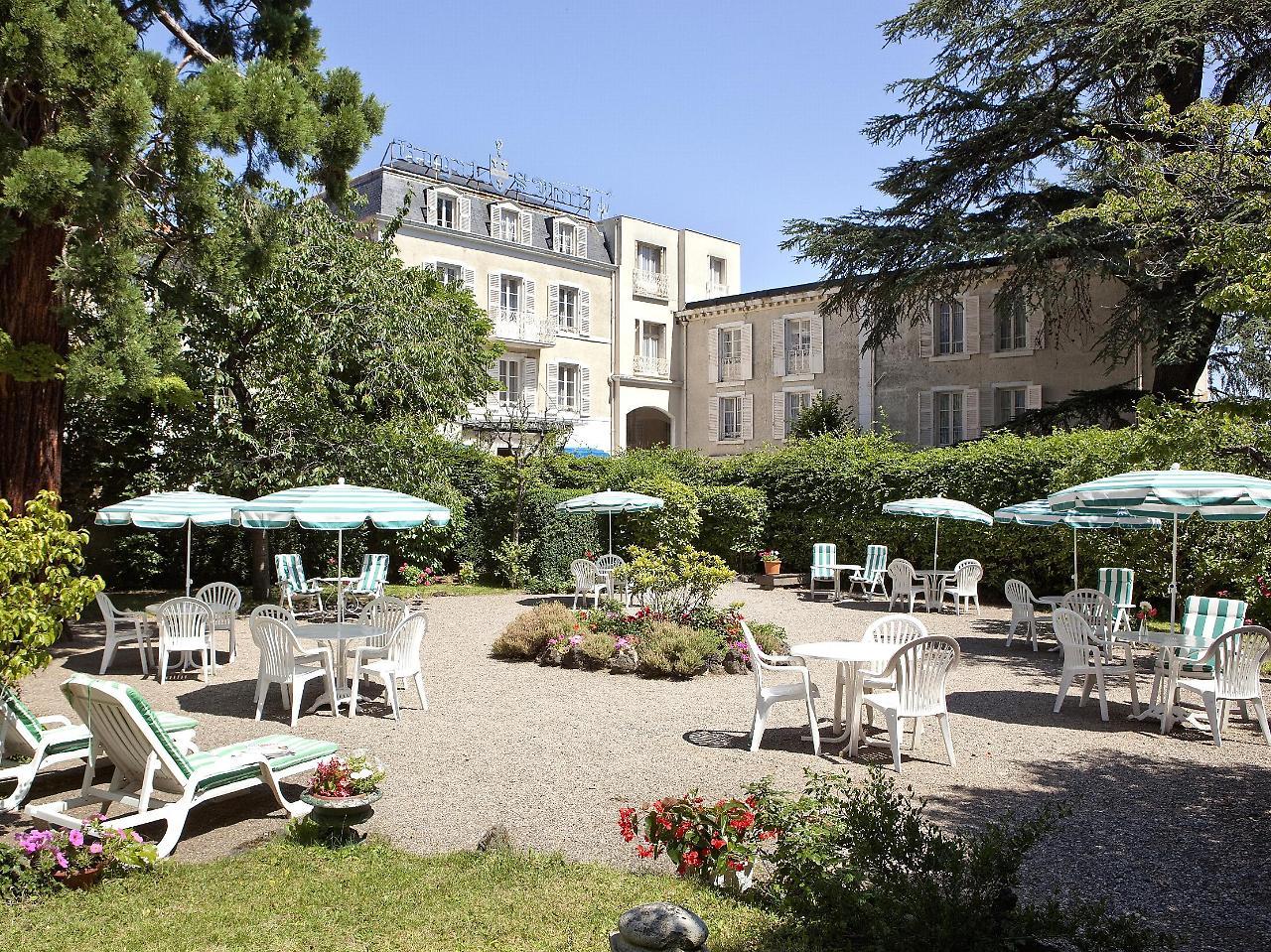 Logis Hotel Royal Saint-Mart 호와야 외부 사진