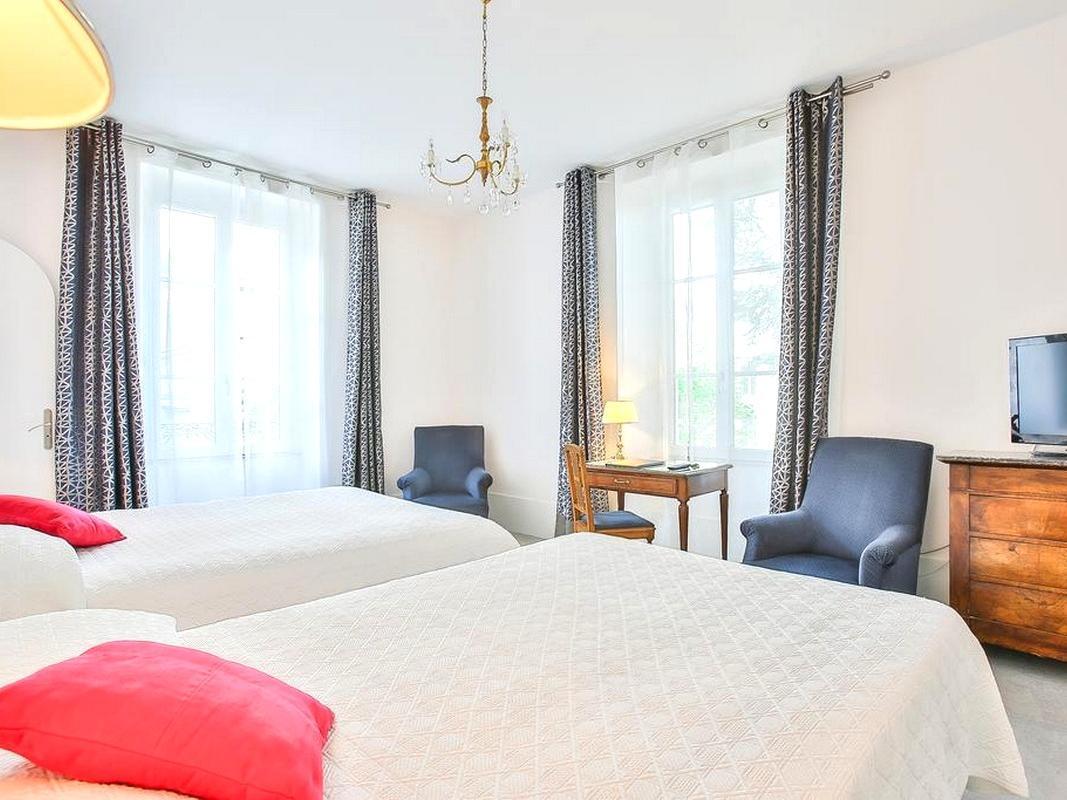 Logis Hotel Royal Saint-Mart 호와야 외부 사진