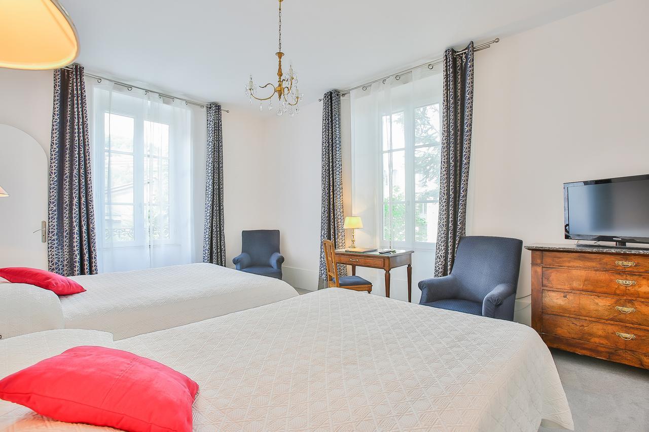 Logis Hotel Royal Saint-Mart 호와야 외부 사진