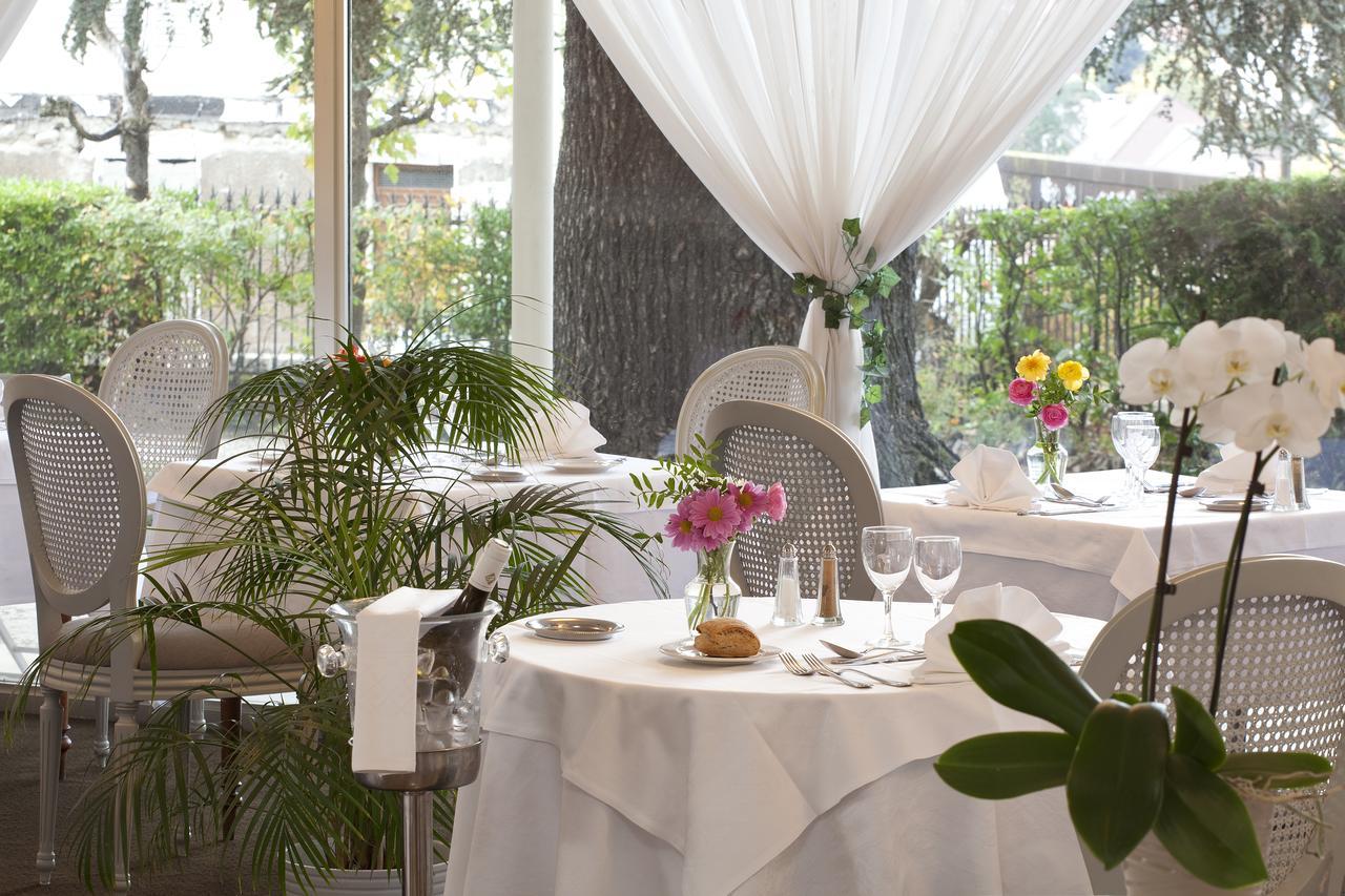 Logis Hotel Royal Saint-Mart 호와야 외부 사진